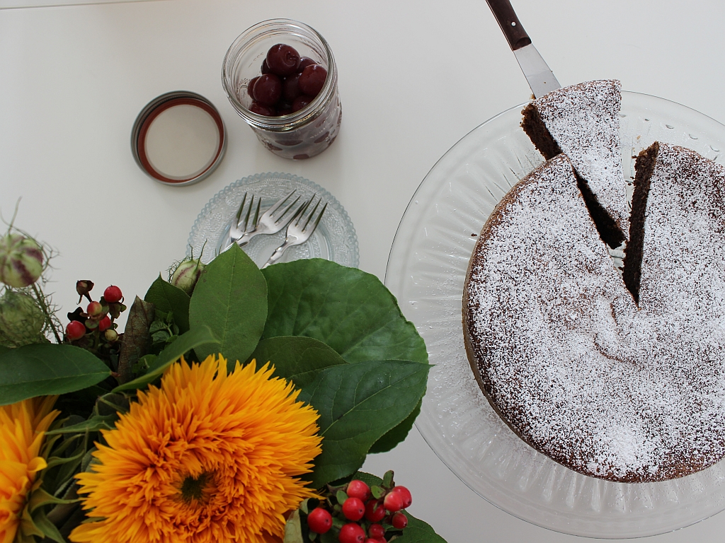 Mohntorte_glutenfrei_mit_Schokolade_Rezept