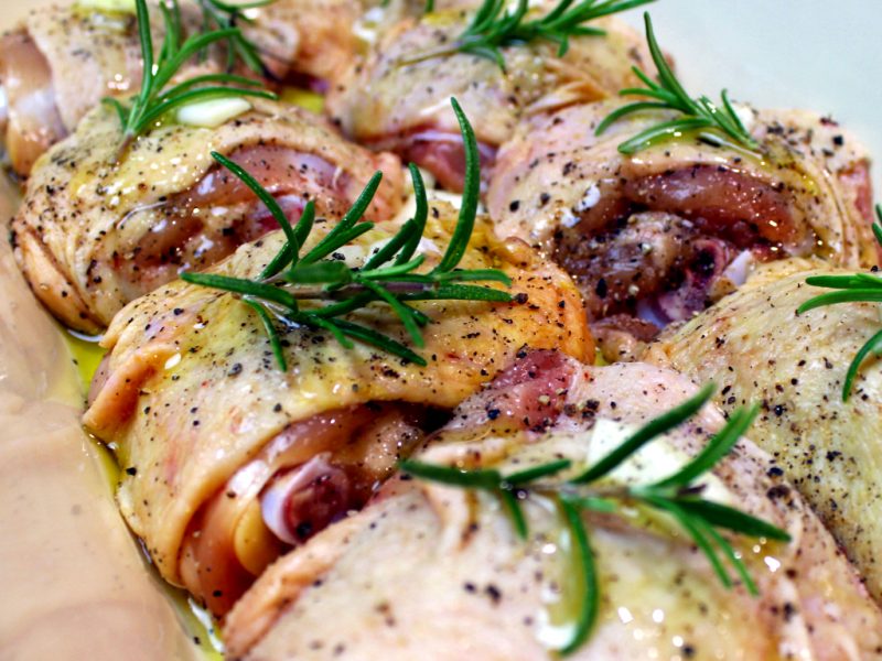 Hendl mit Knoblauch und Rosmarin - Wagners Kulinarium Hendl mit Knoblauch und Rosmarin - Wagners Kulinarium